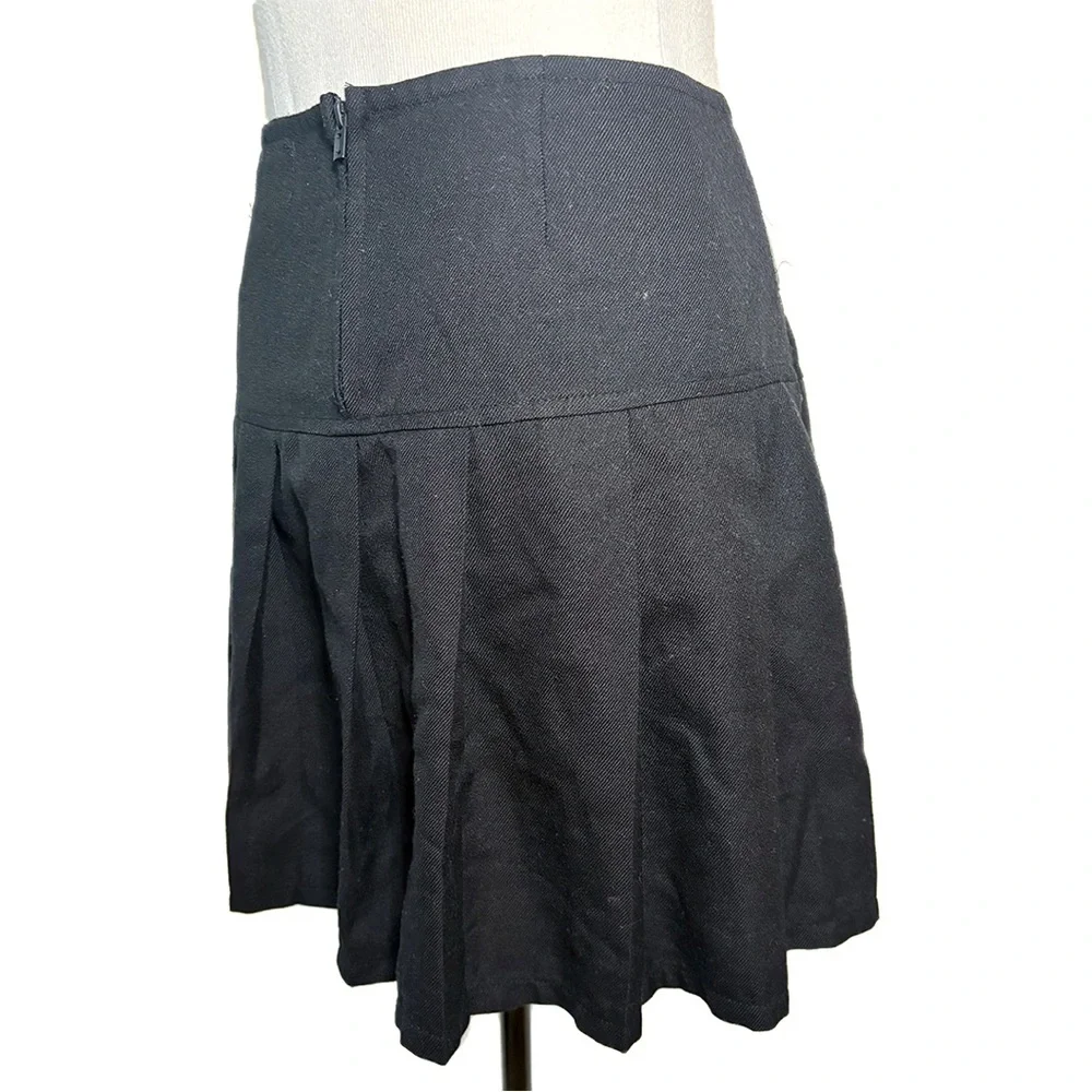 Royal Bones by Tripp Mini Skirt | Black Pleated with Chain | Size Large